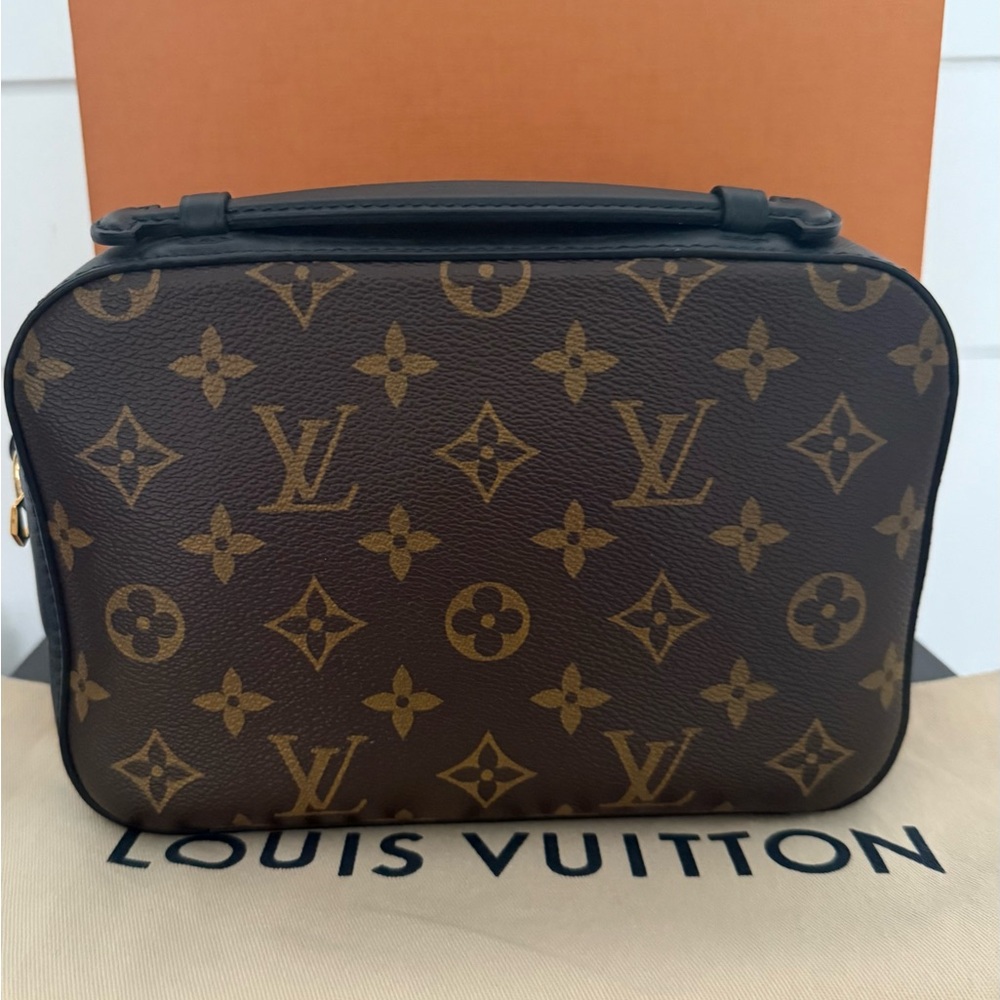 💯Authentic Saintonge Monogram Black crossbody - Picture 6 of 12